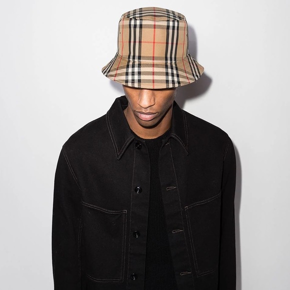BURBERRY VINTAGE CHECK BUCKET HAT - Picture 5 of 10